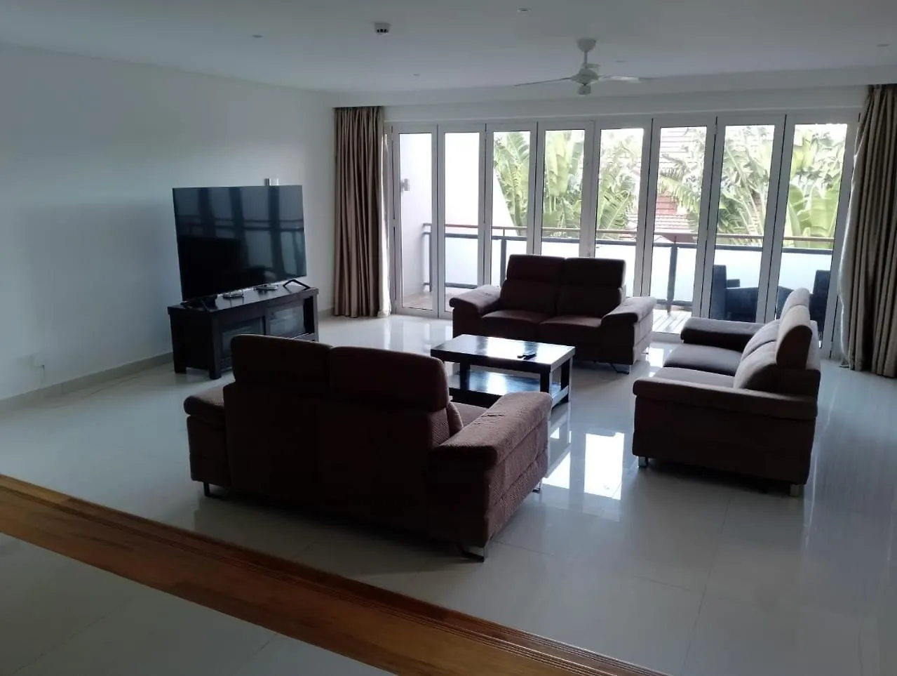 8Br Family Villa By Cliffhanger Villas Misere Apartamento